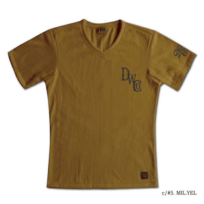 大人な雰囲気のVネックTシャツ特集 | デラックスウエア公式オンライン